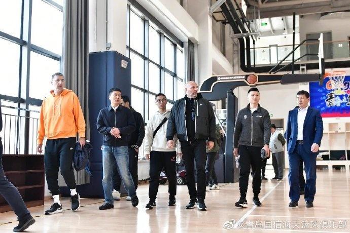 如何通过篮球训练咨询改善体能状况_2